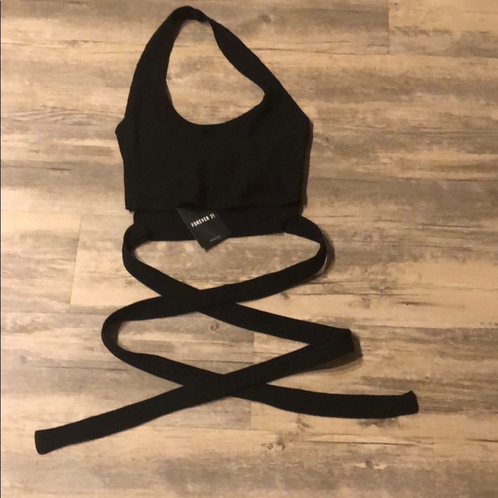 Black strappy crop top